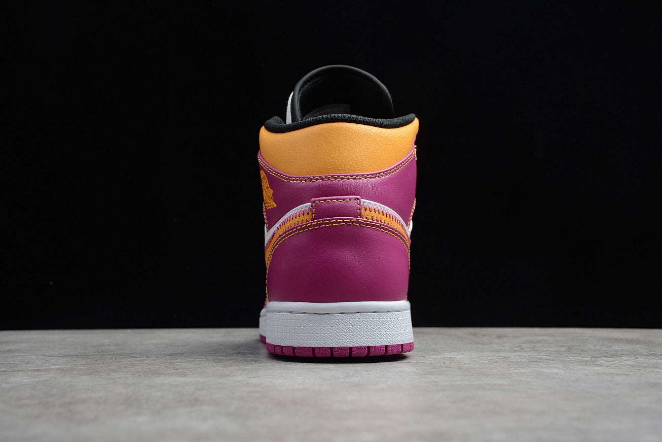 Air Jordan 1 Mid Familia
