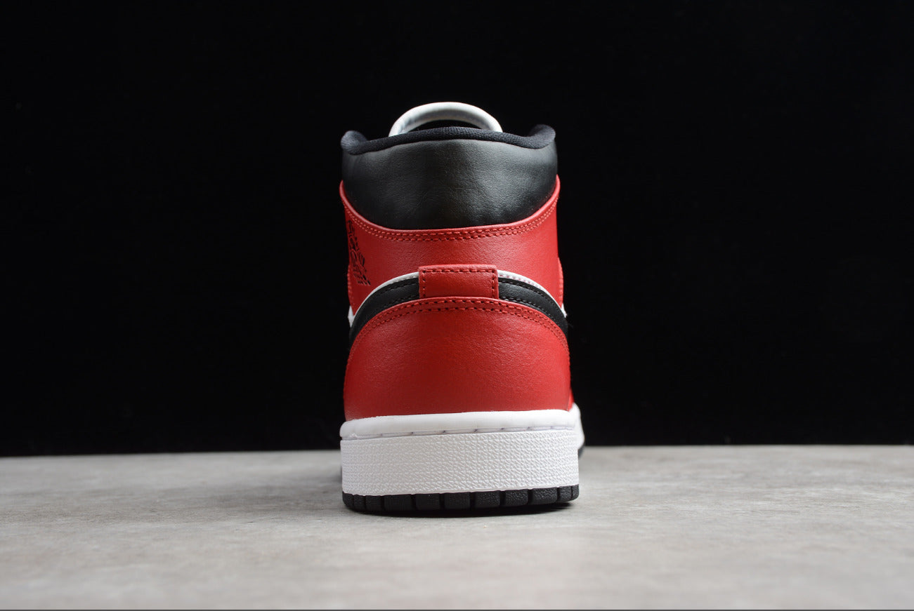 Air Jordan 1 Mid Chicago Black Toe