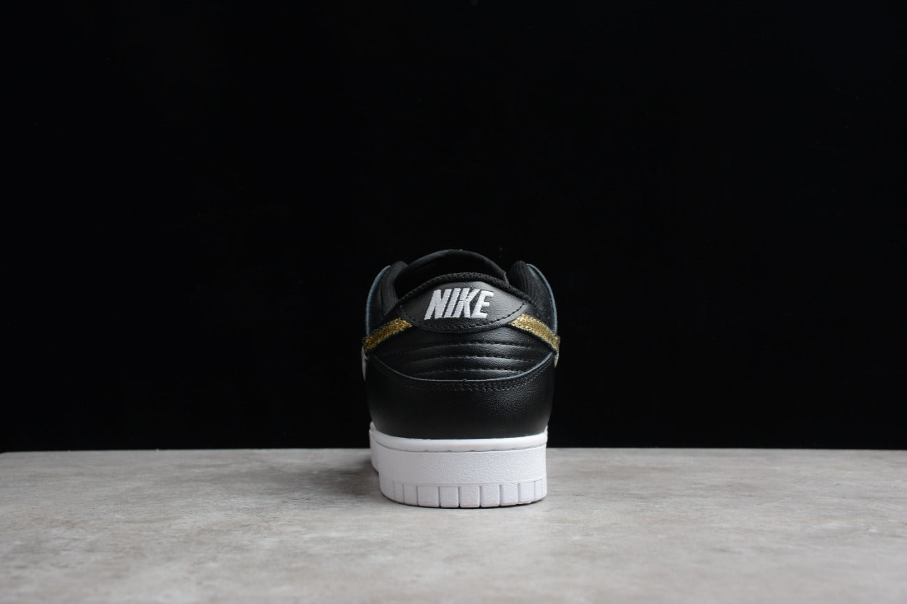 NK Dunk Low SE Animal Instinct Black