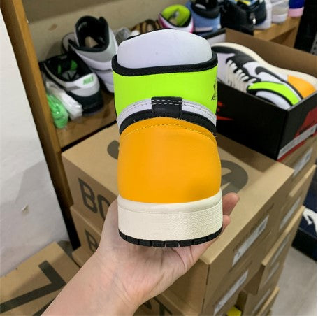 Air Jordan 1 High OG Volt Gold University Gold