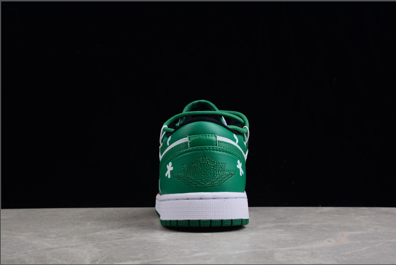 Air Jordan 1 Low “Christmas”