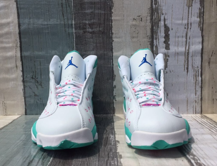 Air Jordan 13 GS Aurora Green