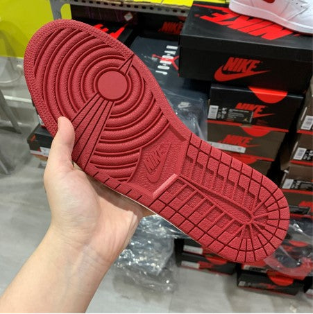 Air Jordan 1 Metallic Red