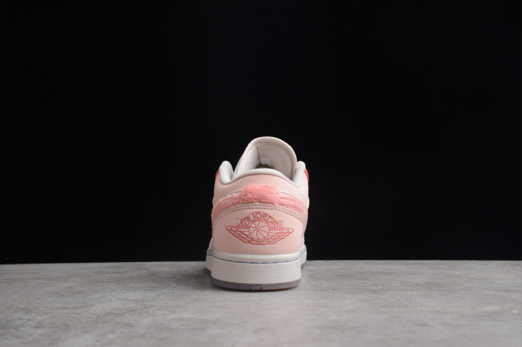 Air Jordan 1 Low Valentine's Day
