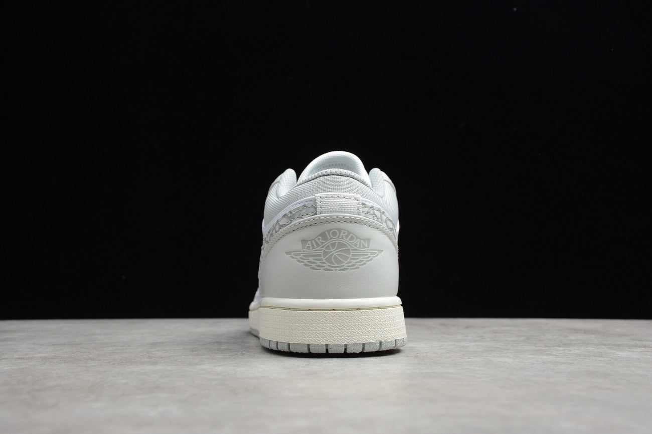 Air Jordan 1 Low “Berlin Grey”