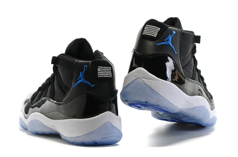 Air Jordan 11 Black Blue