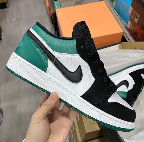 Air Jordan 1 Low Black Green Toe