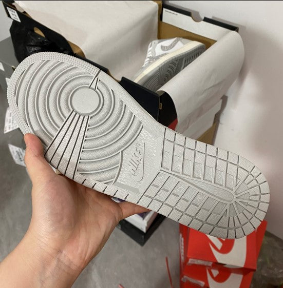 Air Jordan 1 Low PRM “Elephant Print”