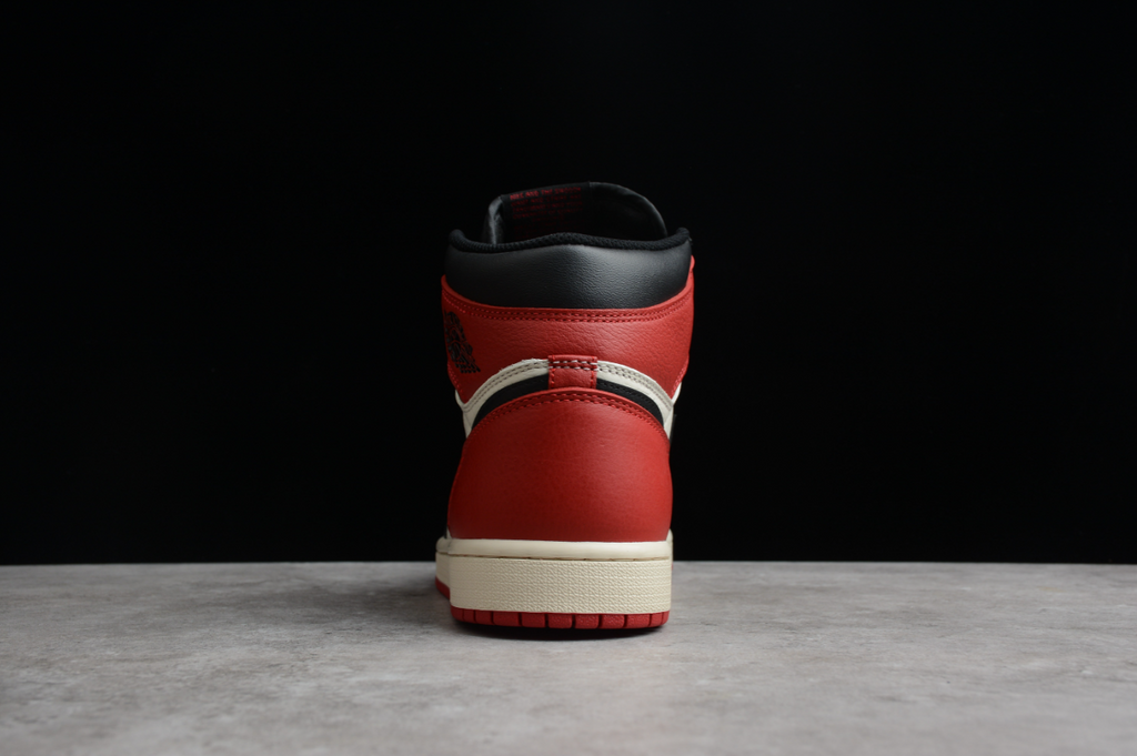 Air Jordan 1 Retro High OG White Red Black