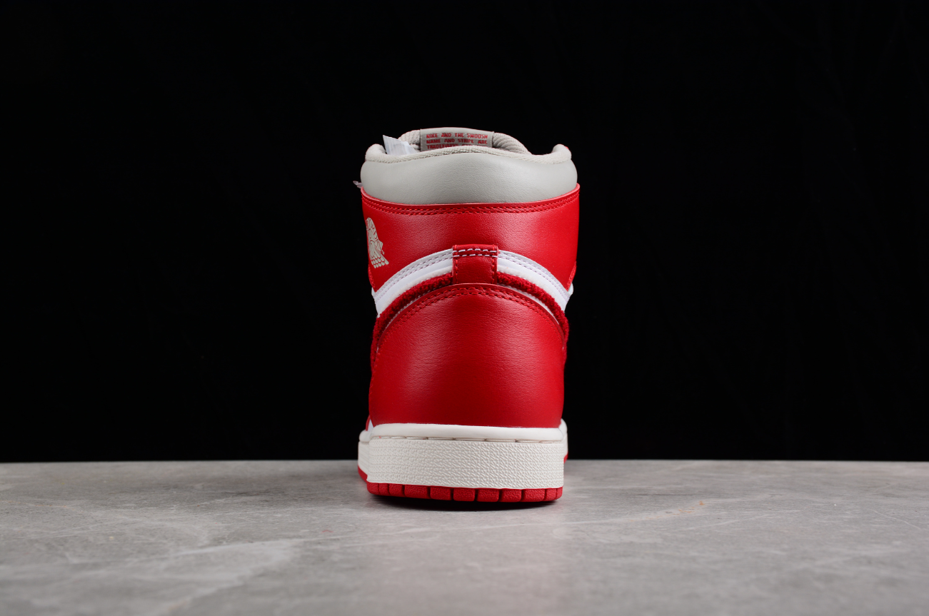 Air Jordan 1 Retro High OG Red 'Chenille'