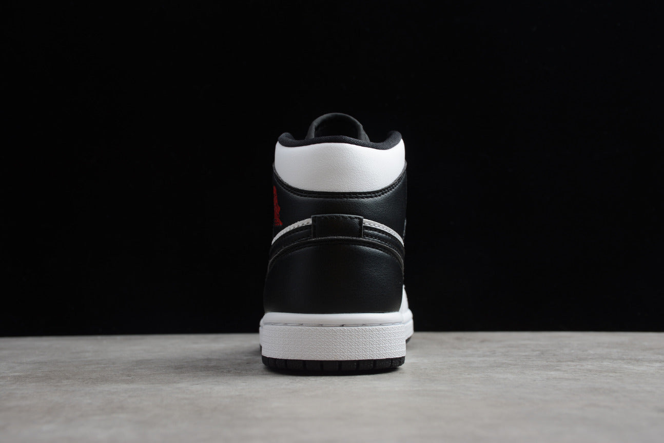 Air Jordan 1 Mid Reverse Black Toe