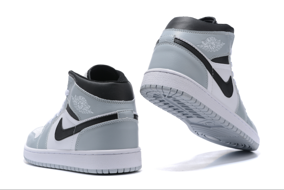 Air Jordan 1 Mid Smoke Grey White Anthracite