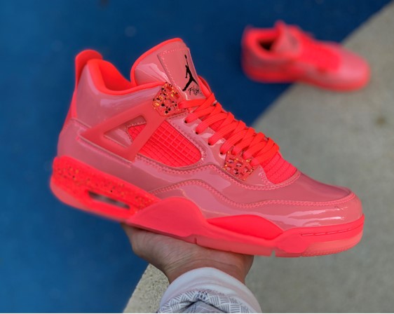 Air Jordan 4 NRG “Hot Punch”