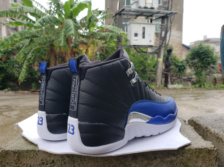 Air Jordan 12 ‘Hyper Royal’