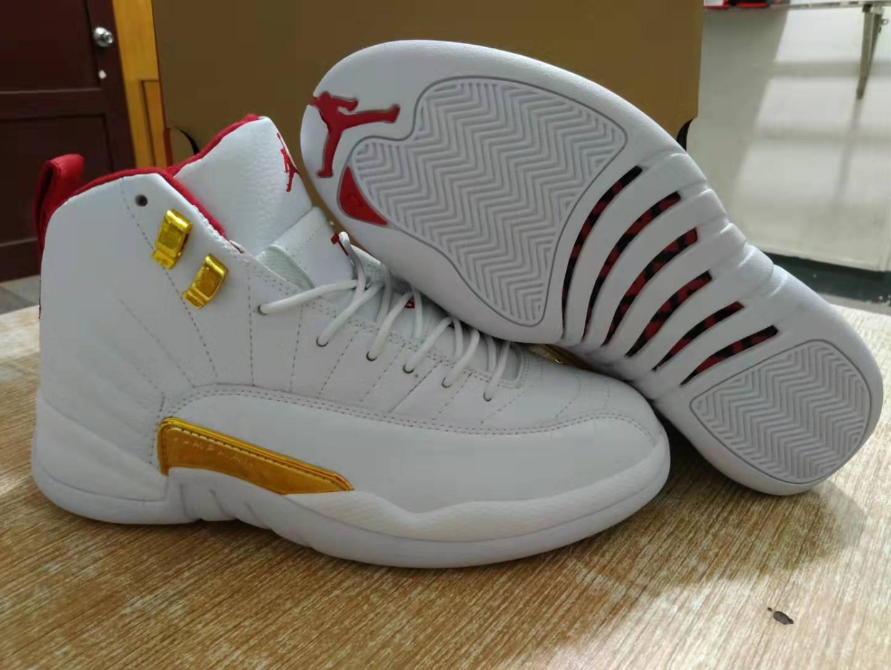 Air Jordan 12 FIBA