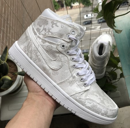 Air Jordan 1 Tradiotional White