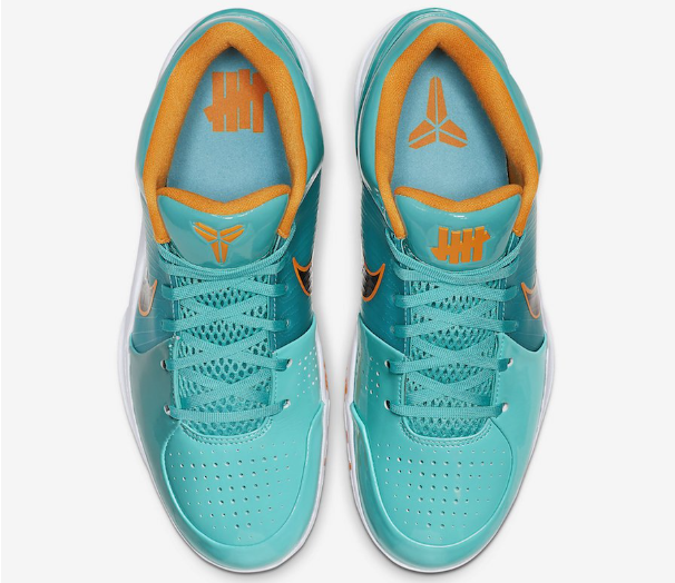 Undefeated x Kobe 4 Protro Hyper Jade CQ3869 300 2
