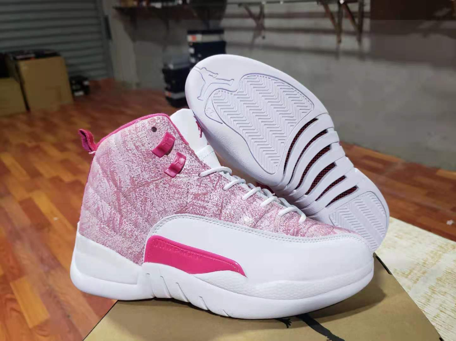 Air Jordan 12 Retro Arctic Punch