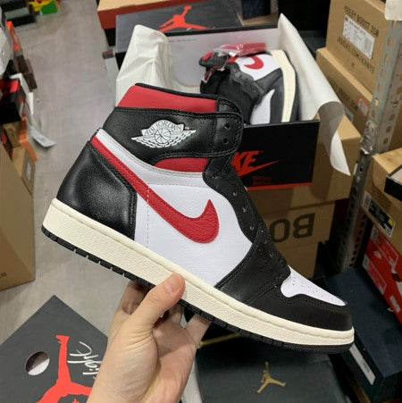 Air Jordan 1 Gym Red