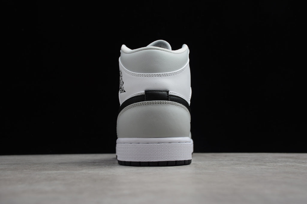 Air Jordan 1 Mid 'Light Smoke Grey'
