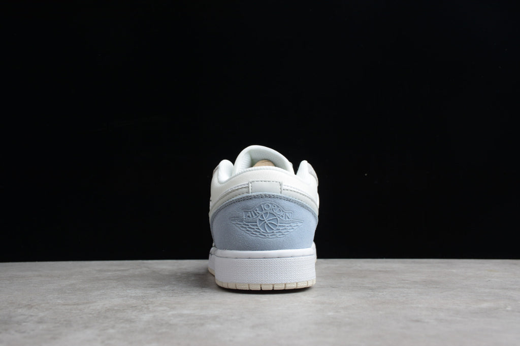 Air Jordan 1 Low “Paris”