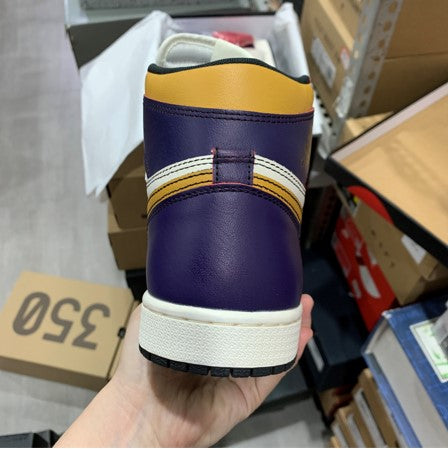 Air Jordan 1 x Dunk SB Court Purple