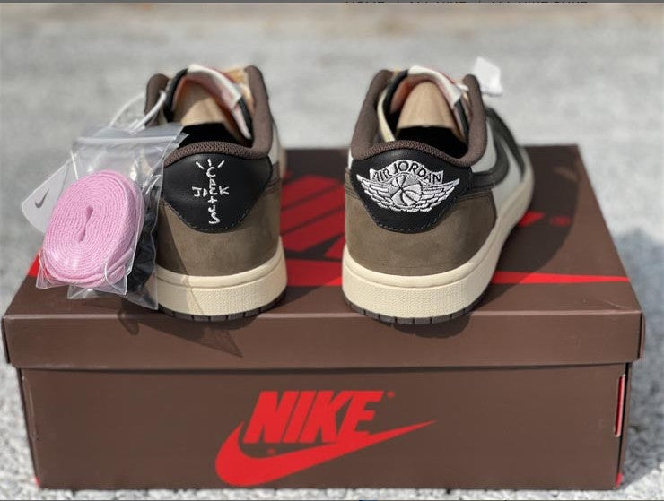Travis Scott x Air Jordan 1 Low OG SP Dark Mocha Shoes Sneakers