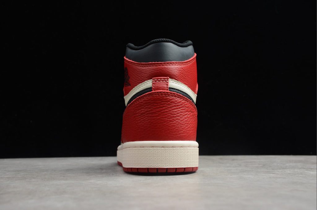 Air Jordan 1 Retro High OG 'Bred Toe'