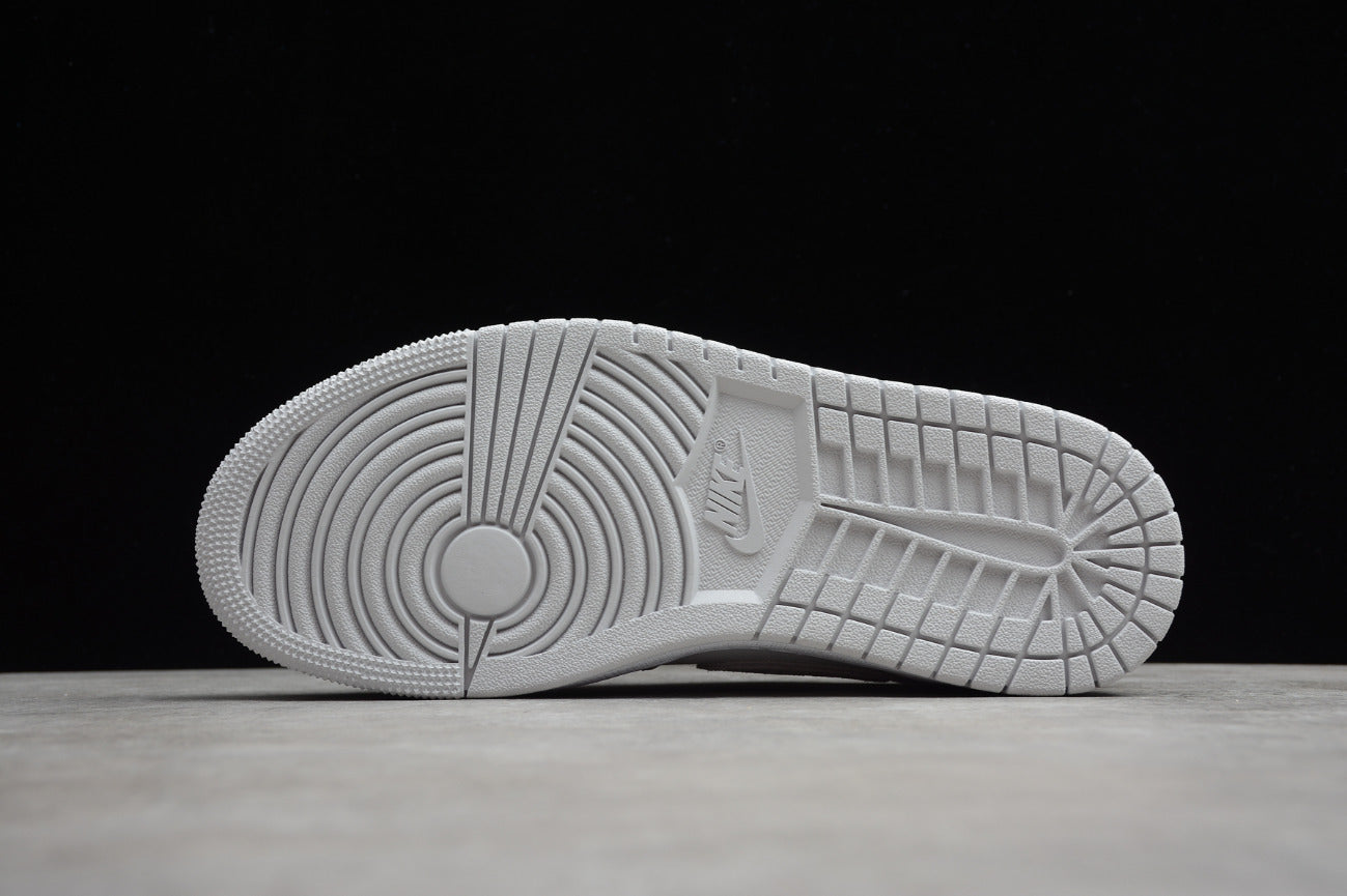 Air Jordan 1 Low OG “Neutral Grey”