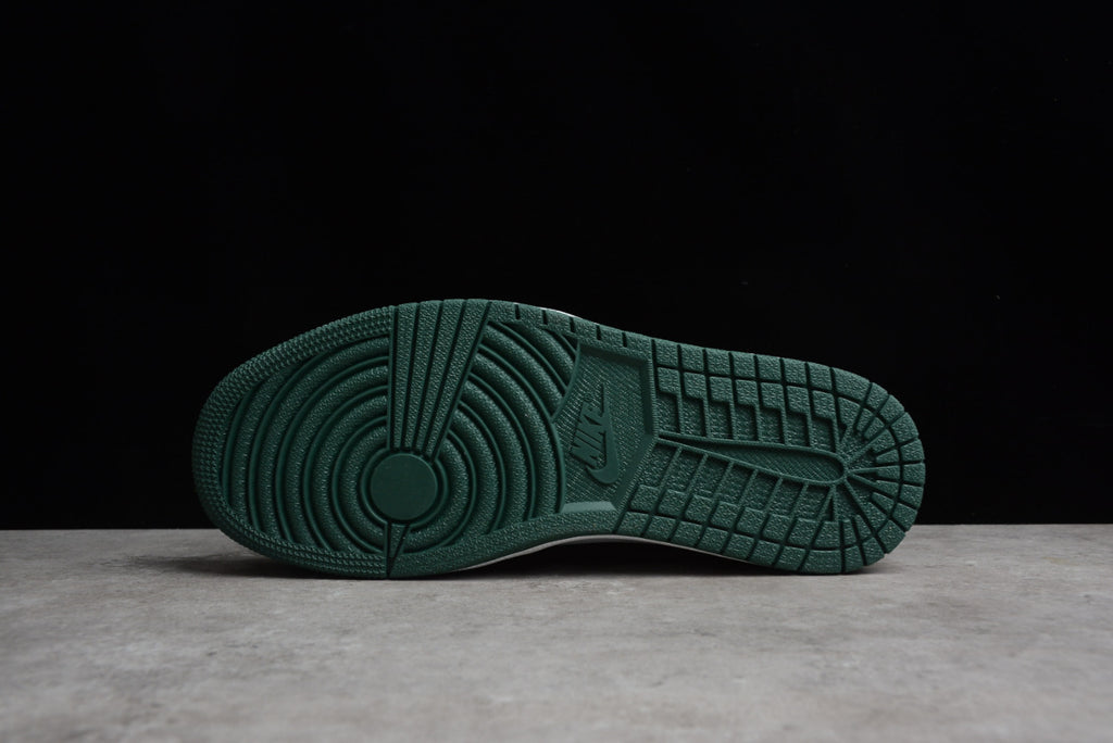 Air Jordan 1 Low “Green Toe”