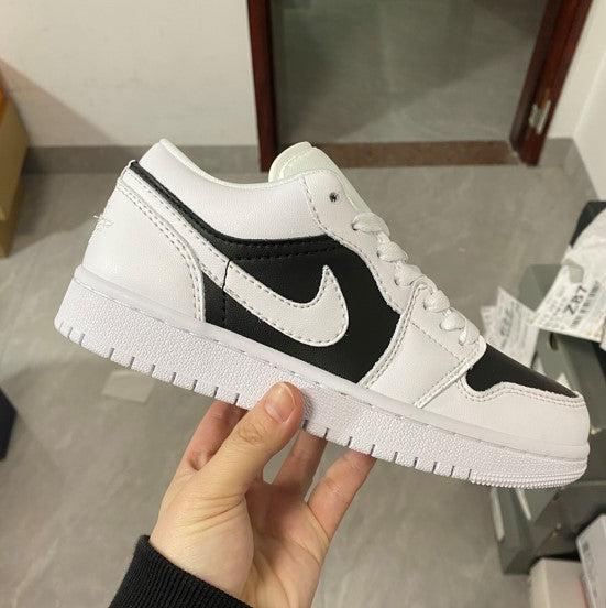 Air Jordan 1 Low “Panda”