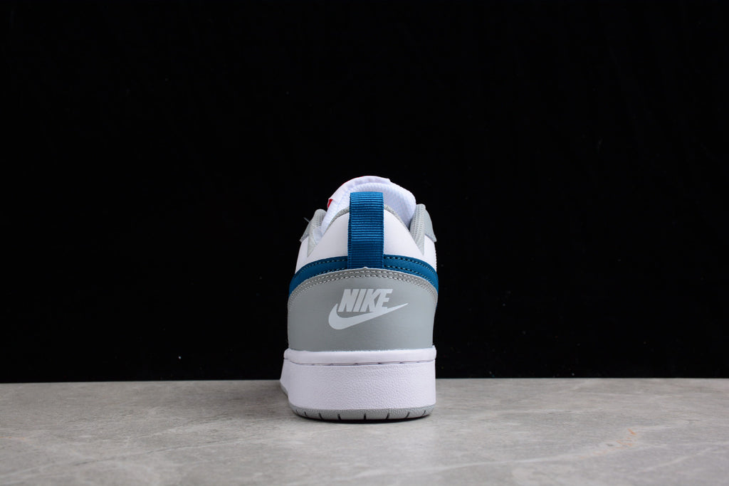 NK Court Borough Low 2 GS Light Smoke Grey