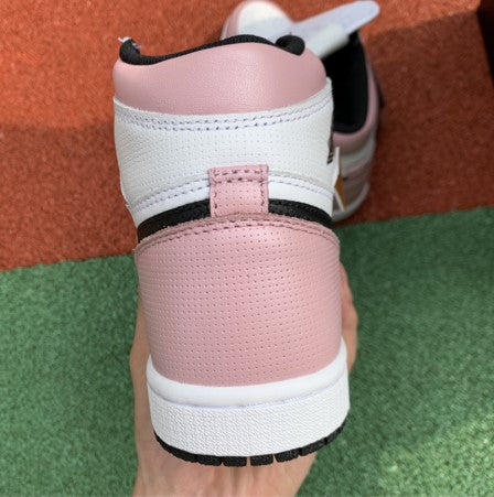 Air Jordan 1 “Misplaced”