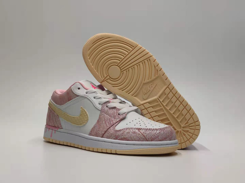 Air Jordan 1 Low Paint Drip White Punch