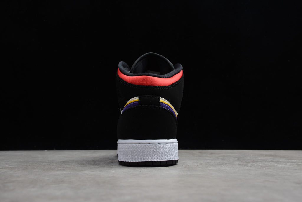 Air Jordan 1 Mid Lakers Top 3