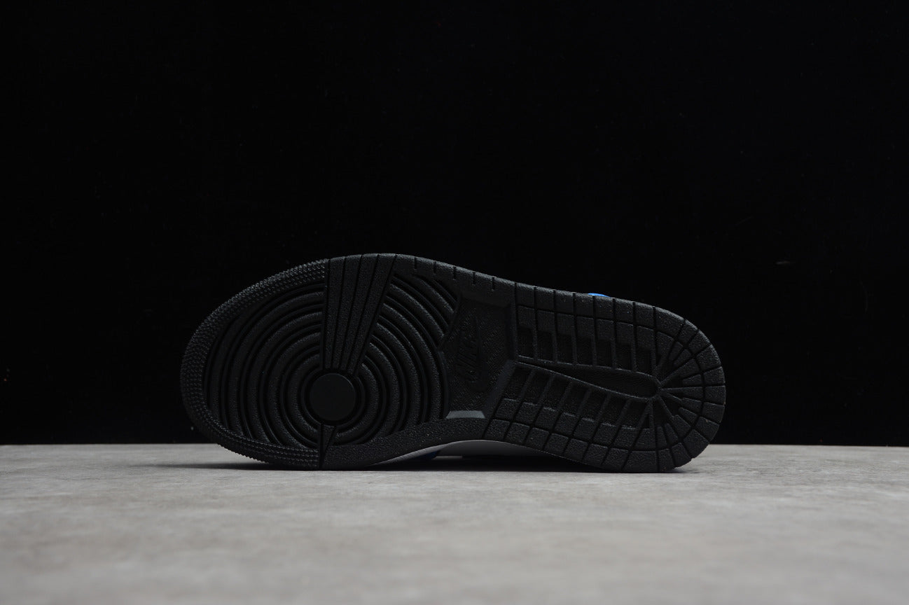 Air Jordan 1 Mid SE 'Signal Blue'