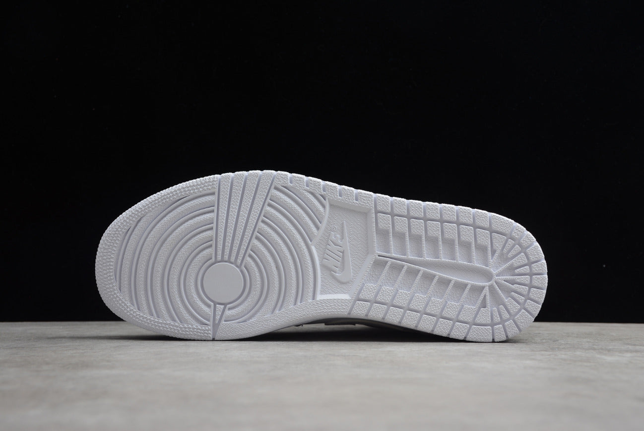 Air Jordan 1 Mid White Lightning