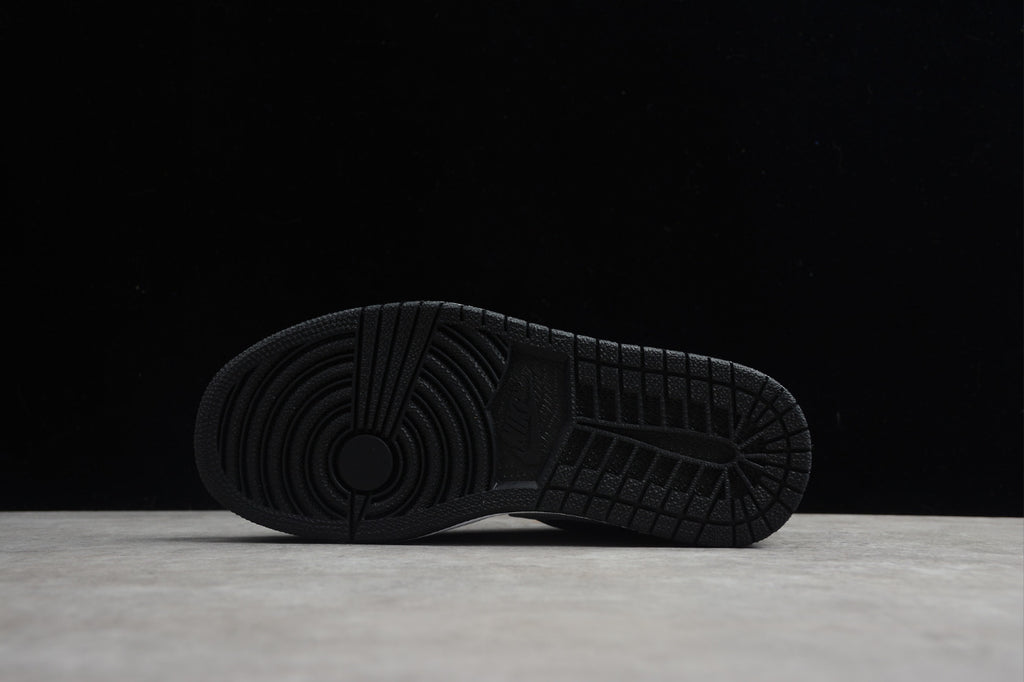 Air Jordan 1 Low Black White