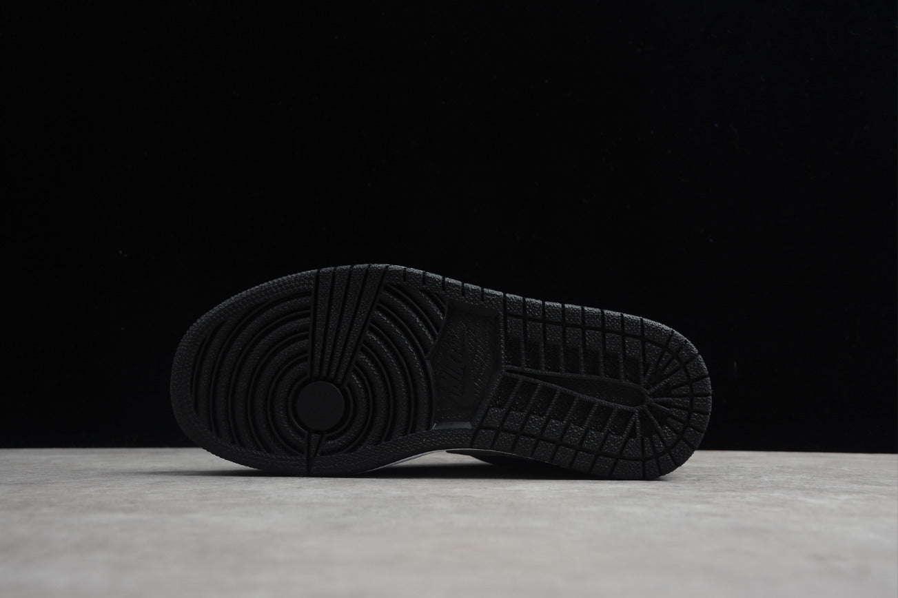 Air Jordan 1 Low Black White