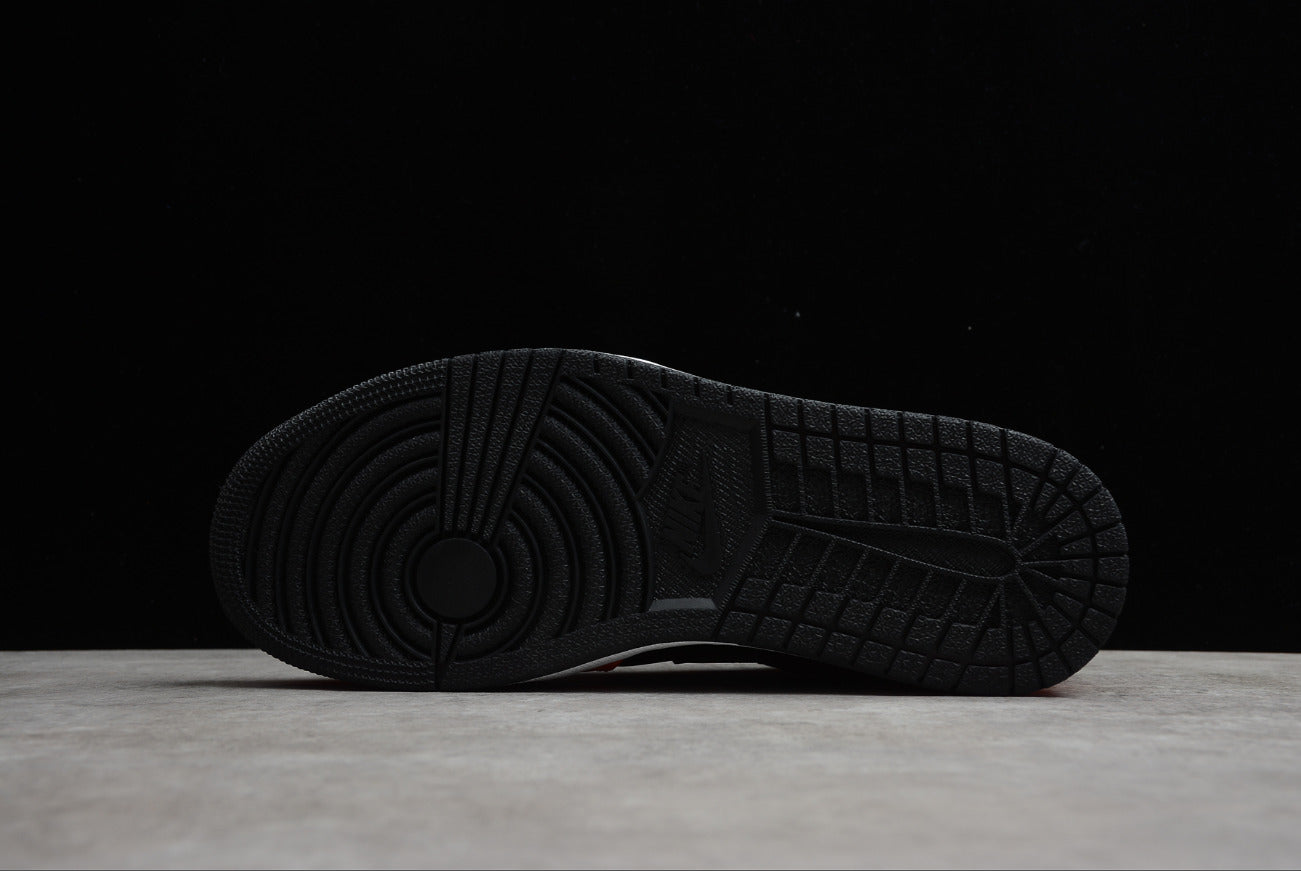 Air Jordan 1 Low SE “Black Orange”