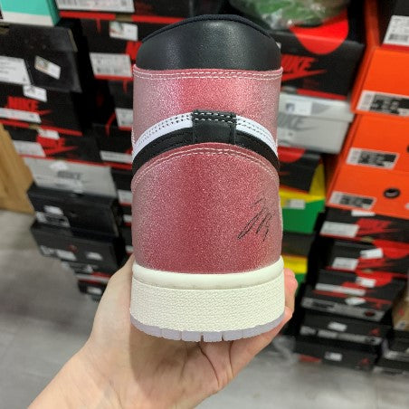 Trophy Room x Air Jordan 1 High OG Chicago