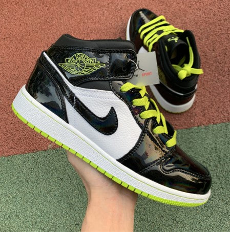 Air Jordan 1 Mid Se Chameleon