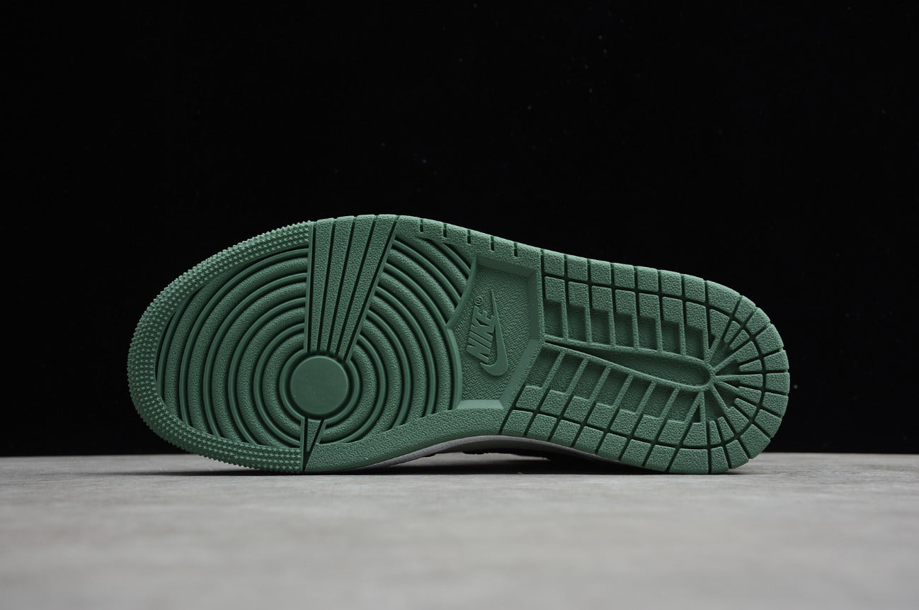 Air Jordan 1 Mid SE “Dutch Green”