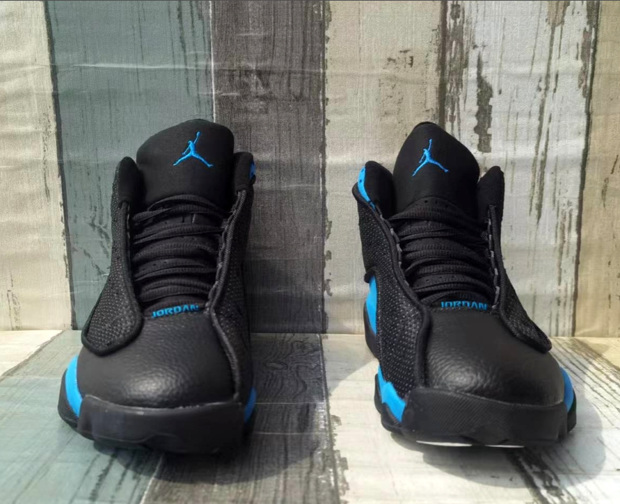 Air Jordan 13 Black Moon Blue