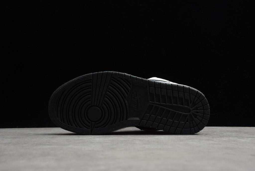Air Jordan 1 Low White and Black Little Paris