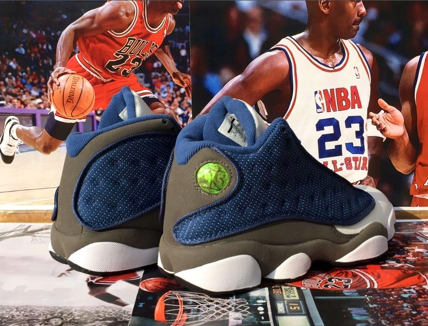 Air Jordan 13 Retro Flint Grey