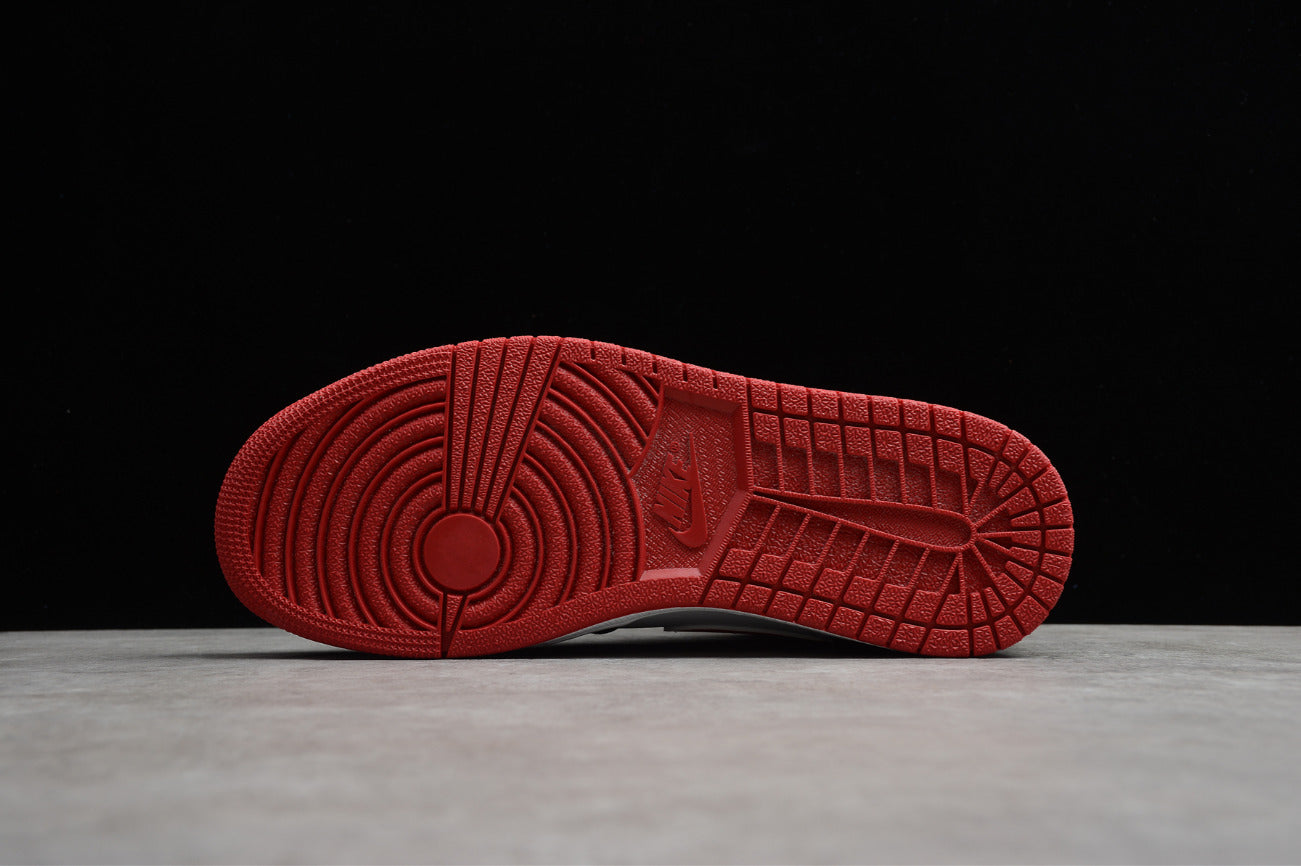 Air Jordan 1 Mid Black White Red