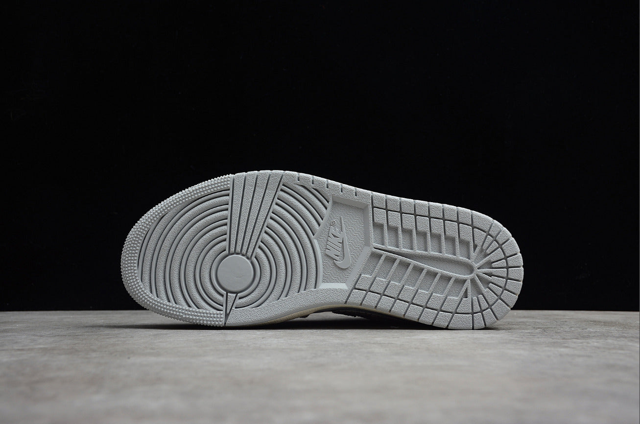 Air Jordan 1 Low PRM “Elephant Print”