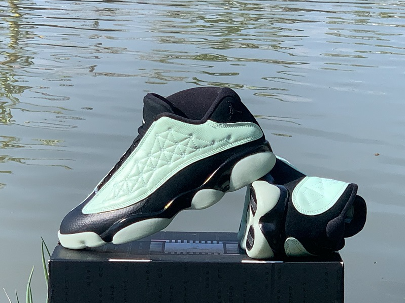 Air Jordan 13 Low Singles Day
