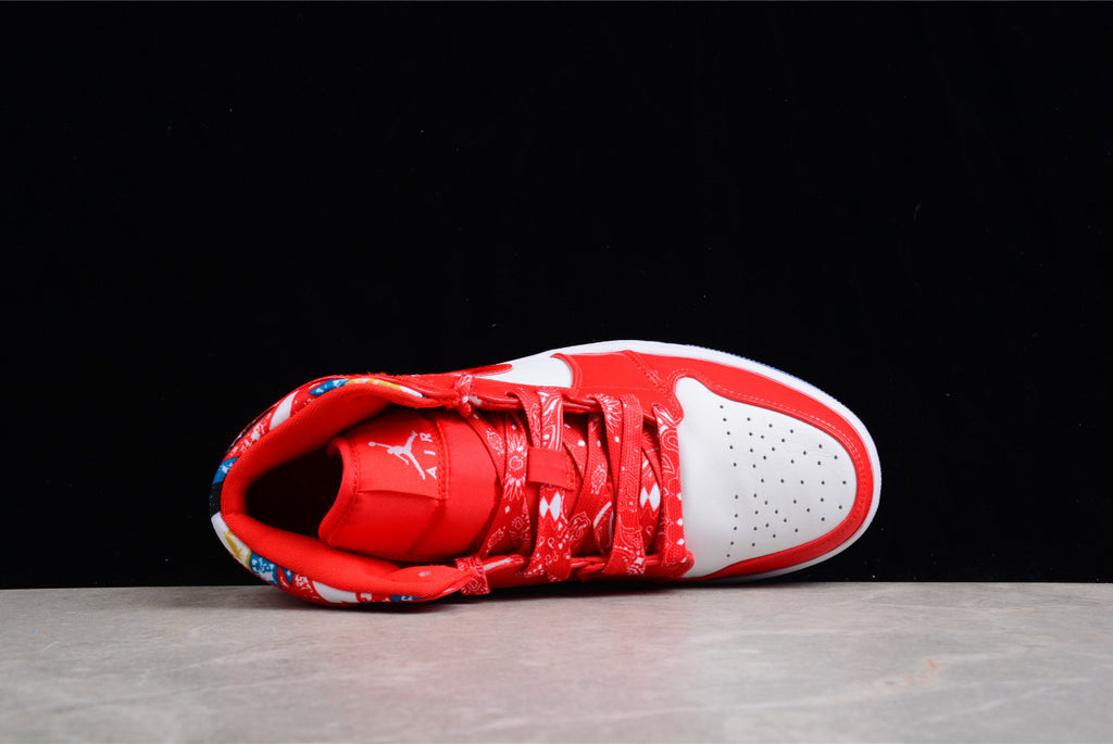 Air Jordan 1 Mid SE Chile Red